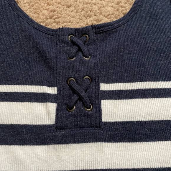 Hollister Striped Tank - Picture 3 of 4